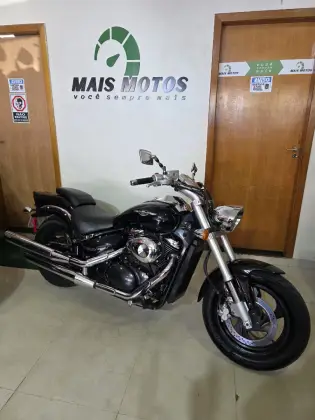SUZUKI BOULEVARD M800 