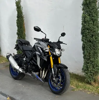 SUZUKI GSX-S750ZA SUZUKI GSX-S750ZA