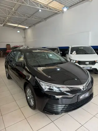TOYOTA COROLLA 1.8 GLI UPPER 16V FLEX 4P AUTOMÁTICO TOYOTA COROLLA 1.8 GLI UPPER 16V FLEX 4P AUTOMÁTICO