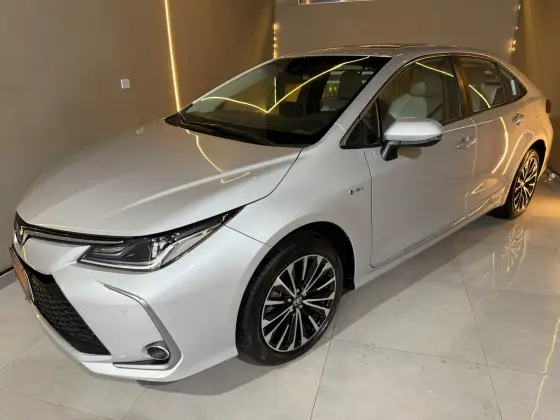 TOYOTA COROLLA 1.8 VVT-I HYBRID FLEX ALTIS PREMIUM CVT TOYOTA COROLLA 1.8 VVT-I HYBRID FLEX ALTIS PREMIUM CVT