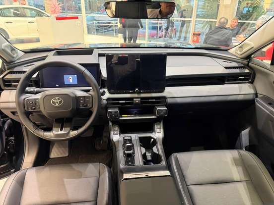 TOYOTA-RAV4-2026