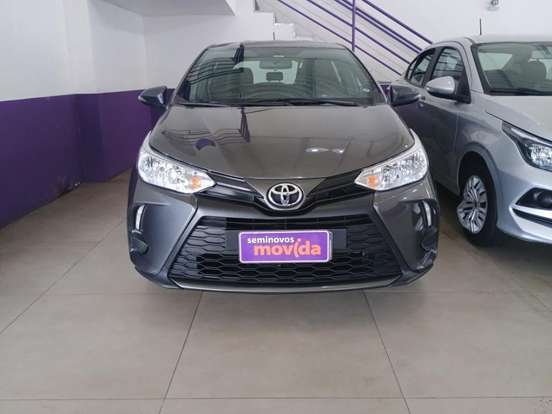 TOYOTA-YARIS-2024