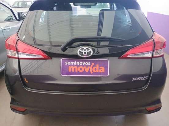 TOYOTA-YARIS-2024