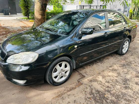 TOYOTA COROLLA 1.8 SE-G 16V GASOLINA 4P AUTOMÁTICO