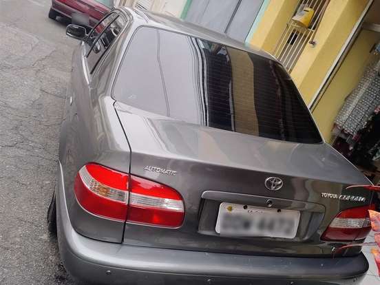 TOYOTA-COROLLA-1.8 SE-G 16V GASOLINA 4P AUTOMÁTICO TOYOTA-COROLLA-2001