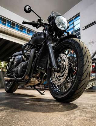 TRIUMPH-BONNEVILLE T120 1200 TRIUMPH-BONNEVILLE T120 1200-2019