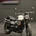 TRIUMPH STREET SCRAMBLER TRIUMPH STREET SCRAMBLER