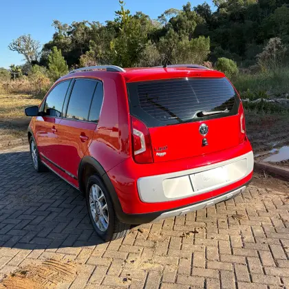 VOLKSWAGEN CROSS UP 1.0 MPI 12V FLEX 4P MANUAL