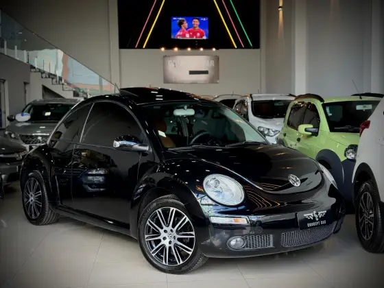 VOLKSWAGEN NEW BEETLE 2.0 MI 8V GASOLINA 2P AUTOMÁTICO