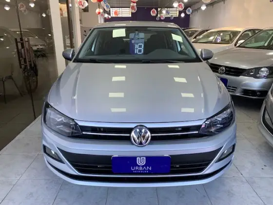 VOLKSWAGEN POLO 1.0 200 TSI COMFORTLINE AUTOMÁTICO