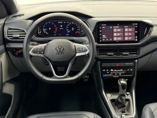VOLKSWAGEN-T-CROSS-2024