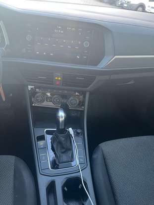 VOLKSWAGEN-JETTA-2018