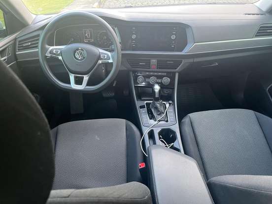 VOLKSWAGEN-JETTA-1.4 250 TSI TOTAL FLEX TIPTRONIC VOLKSWAGEN-JETTA-2018
