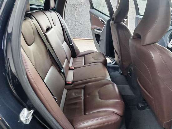 VOLVO-XC60-2.0 T5 MOMENTUM GASOLINA 4P AUTOMÁTICO VOLVO-XC60-2016
