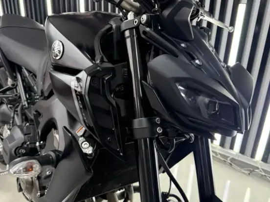 YAMAHA-MT-09 YAMAHA-MT-09-2024
