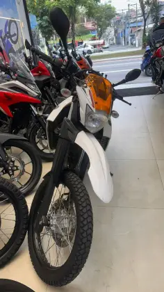YAMAHA XT 660R YAMAHA XT 660R