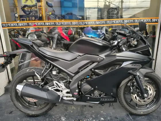 YAMAHA YZF R15 YAMAHA YZF R15