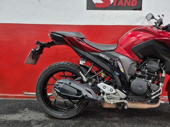 YAMAHA-FZ25 FAZER CONNECTED ABS-2024