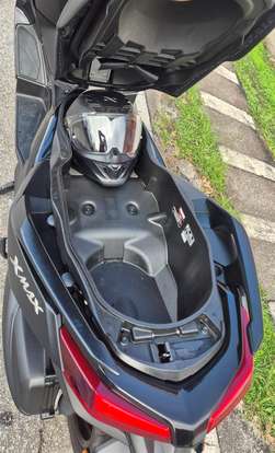 YAMAHA-XMAX 250 CONNECTED ABS YAMAHA-XMAX 250 CONNECTED ABS-2025