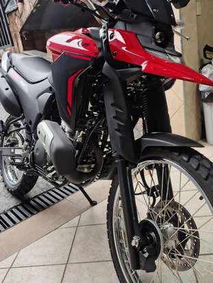 YAMAHA-XTZ 250 LANDER CONNECTED-2025
