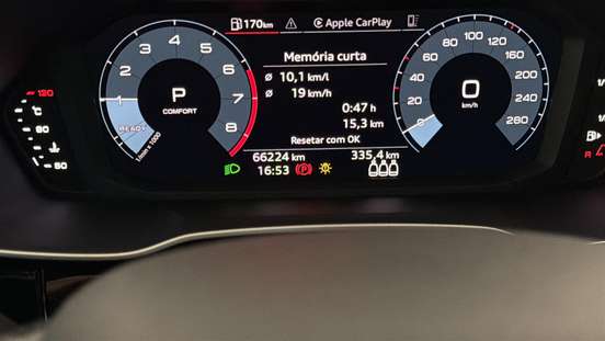 AUDI-Q3-2021
