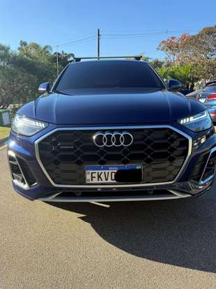 AUDI-Q5-2023