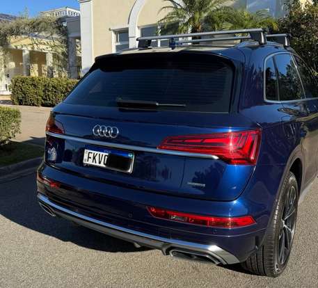 AUDI-Q5-2023