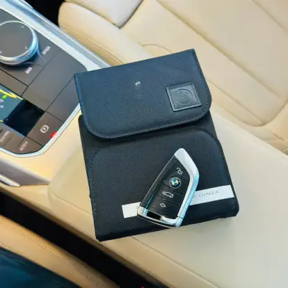 BMW-320i-2019
