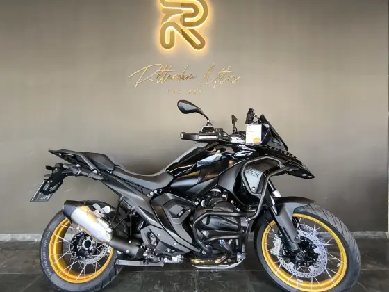 BMW R 1300 GS TRIPLE BLACK BMW R 1300 GS TRIPLE BLACK