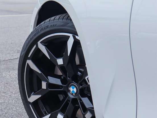 BMW-320i-2.0 16V TURBO FLEX M SPORT AUTOMÁTICO BMW-320i-2024