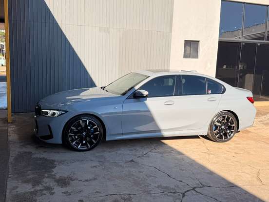 BMW-320i-2025