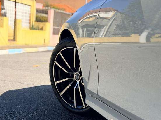 BMW-320i-2.0 16V TURBO FLEX SPORT GP AUTOMÁTICO BMW-320i-2022