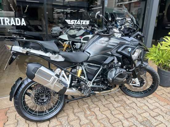 BMW-R 1250 GS PREMIUM TRIPLE BLACK BMW-R 1250 GS PREMIUM TRIPLE BLACK-2021