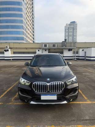 BMW-X1-2.0 16V TURBO ACTIVEFLEX SDRIVE20I 4P AUTOMÁTICO BMW-X1-2020