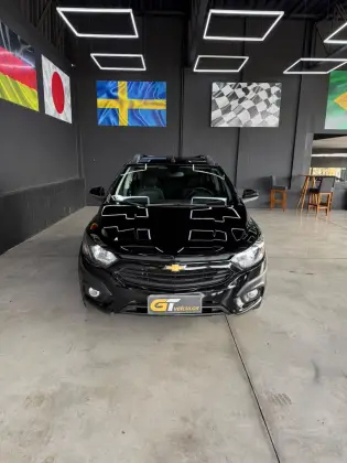 CHEVROLET ONIX 1.4 MPFI ACTIV 8V FLEX 4P AUTOMÁTICO