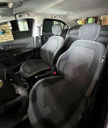 CHEVROLET-PRISMA-2015