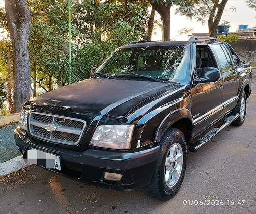 CHEVROLET S10 2.4 MPFI ADVANTAGE 4X2 CD 8V GASOLINA 4P MANUAL