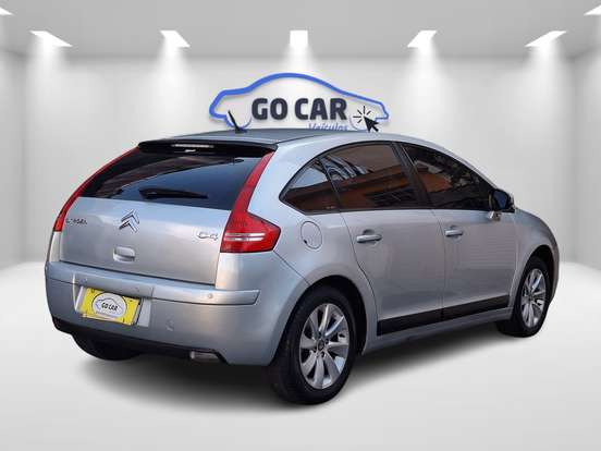 CITROËN-C4-2.0 GLX 16V FLEX 4P AUTOMÁTICO CITROËN-C4-2011