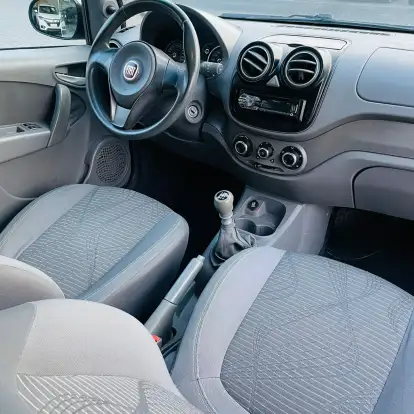 FIAT-PALIO-2015