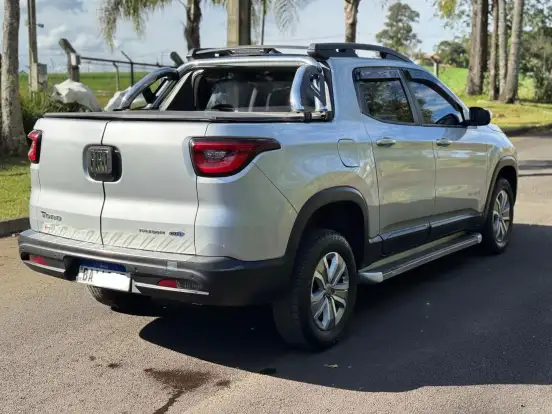 FIAT-TORO-1.8 16V EVO FLEX FREEDOM OPEN EDITION AT6 FIAT-TORO-2016