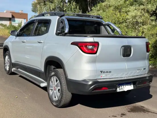 FIAT-TORO-1.8 16V EVO FLEX FREEDOM OPEN EDITION AT6 FIAT-TORO-2016