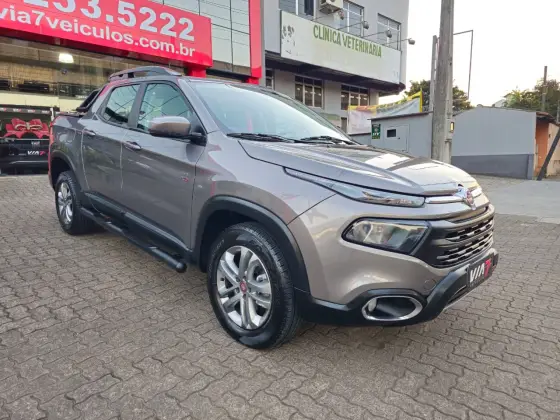 FIAT TORO 2.0 16V TURBO DIESEL FREEDOM 4WD AT9