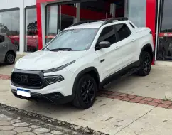 FIAT TORO 2.0 16V TURBO DIESEL ULTRA 4WD AT9 FIAT TORO 2.0 16V TURBO DIESEL ULTRA 4WD AT9