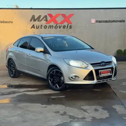 FORD FOCUS 2.0 TITANIUM SEDAN 16V FLEX 4P POWERSHIFT