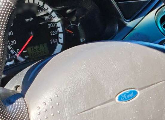 FORD-FOCUS-2008