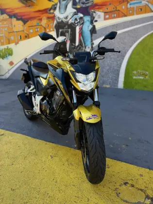 HONDA CB 300F TWISTER ABS HONDA CB 300F TWISTER ABS