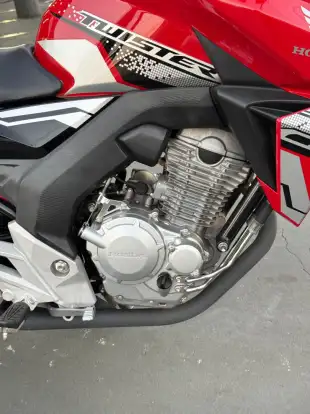 HONDA-CB TWISTER-2021