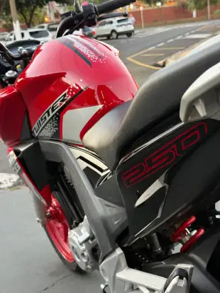 HONDA-CB TWISTER-2021