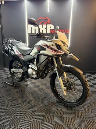 HONDA XRE 300 ABS HONDA XRE 300 ABS