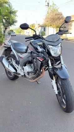 HONDA CB TWISTER 